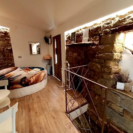 Bed and Breakfast Il Gelsomino Castelmezzano Exterior foto