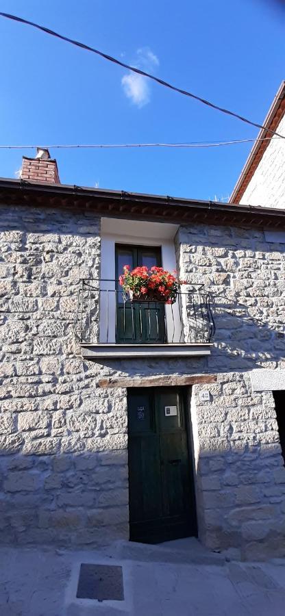 Bed and Breakfast Il Gelsomino Castelmezzano Exterior foto